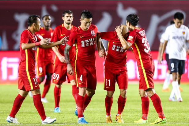 关于华夏幸福客场惨败，积分榜排名下滑步伐明显的信息
